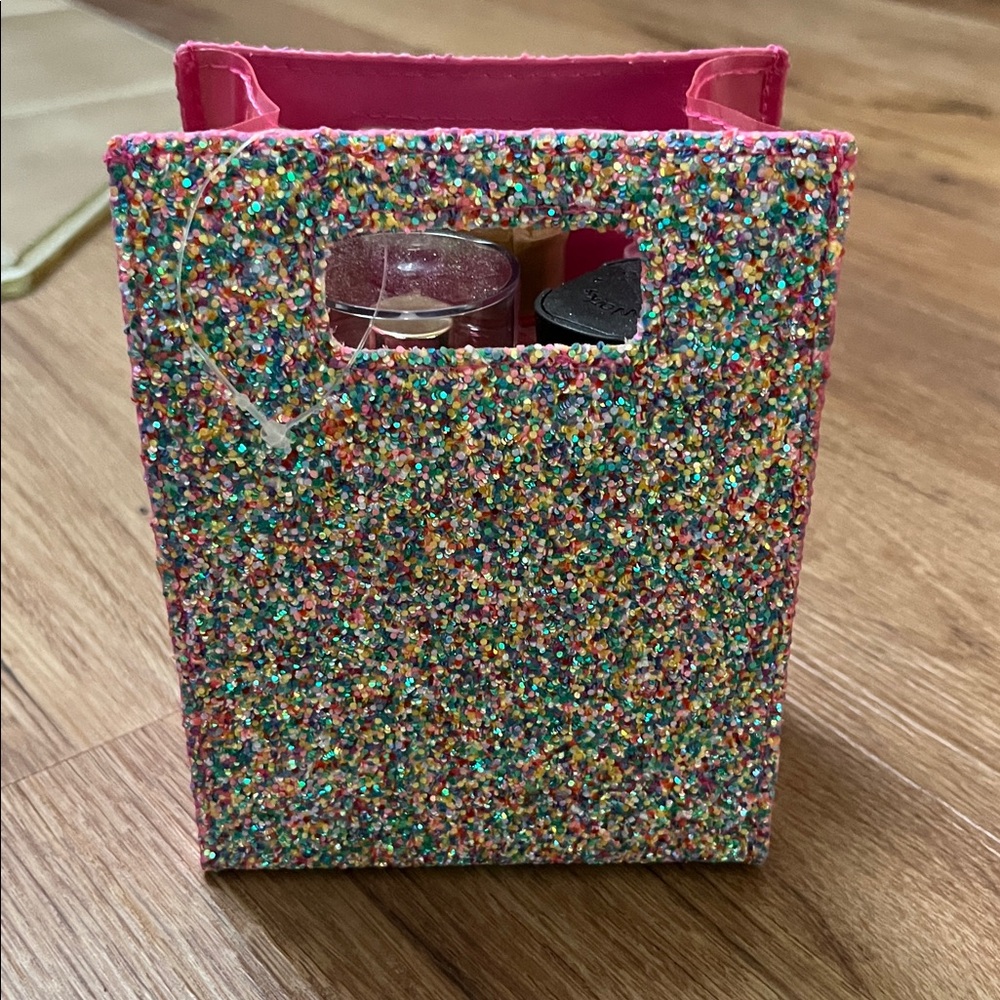 Bath & body Works gift set, purse size products,